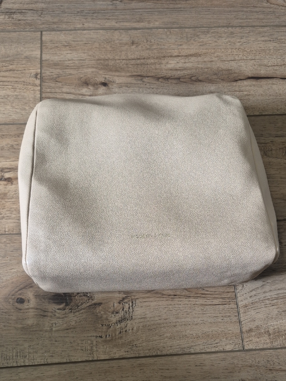 Modern Picnic Insulated Lunch Bag. Magnetic Insert Use With The Tote.
